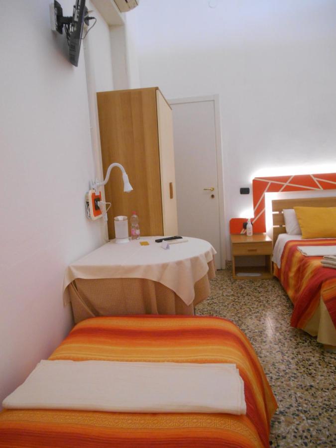 Le Rose Malpensa Bed & Breakfast Busto Arsizio Exterior photo
